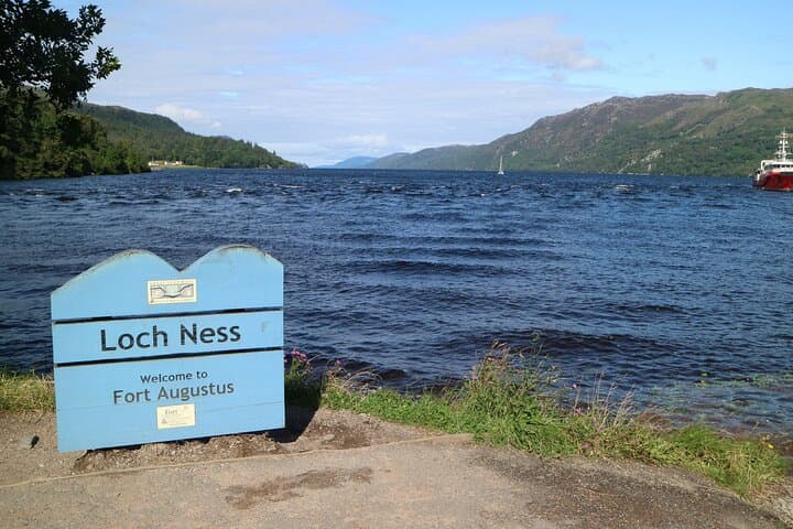Loch Ness Full-Day Private Tour From Edinburgh With Boat Ride