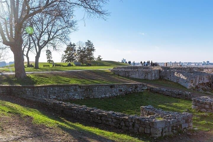 Pedals and Pillars: 3-Hour E‑Bike Ride Through Belgrade’s History photo 2