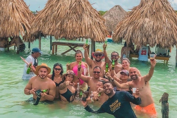 Cholón Island Boat Party: DJ Cruise Through the Rosario Archipelago photo 1