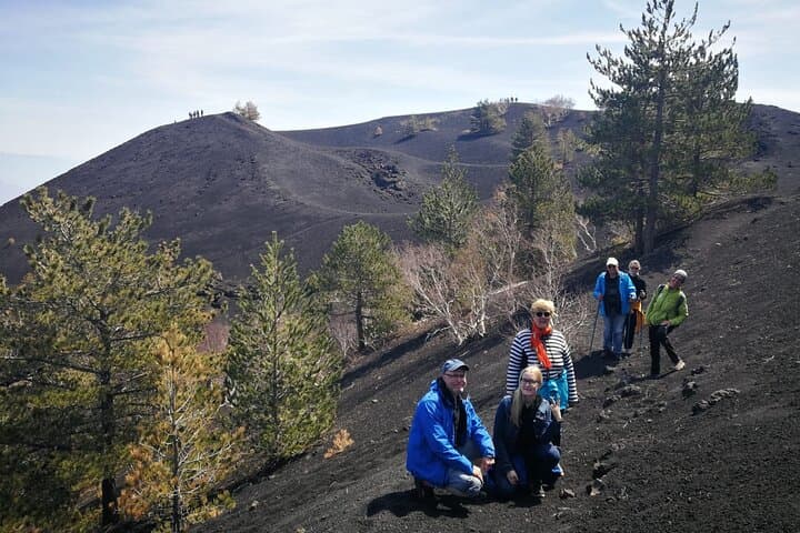 Day Trip to Mount Etna from Syracuse: Guided Minivan Tour and Volcano Trek