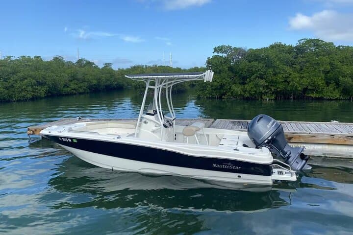 Key West Center Console Boat Rental with Sound & Fishing Upgrades photo 2