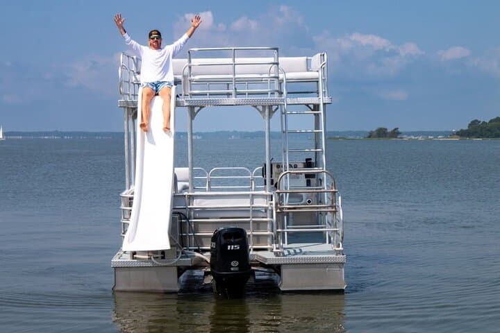 Ultimate 8-Hour Party Pontoon Rental on Chincoteague Bay photo 3