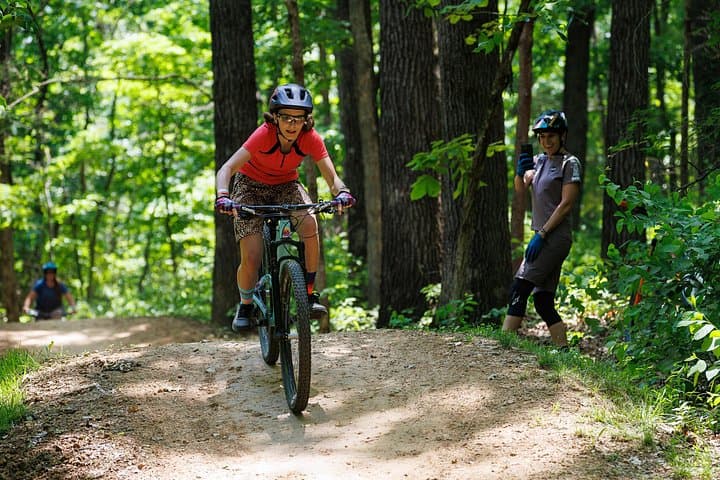 Bentonville Singletrack: Half-Day Mountain Bike Tour on Arkansas' Best Trails photo 3