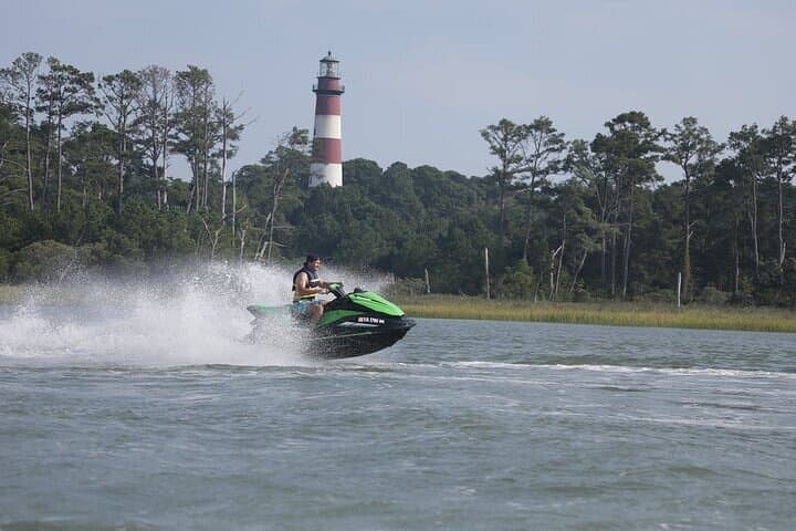Guided Jet Ski Rental & Eco Tour in Chincoteague Island — 1-Hour Queen Sound Ride