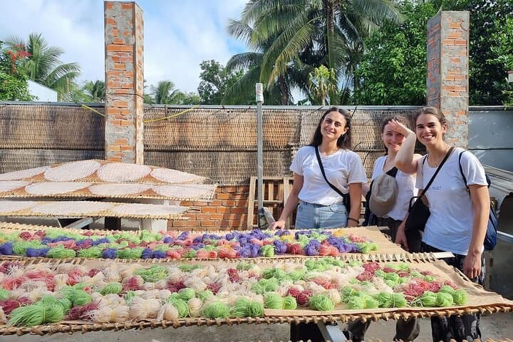 Cai Rang Floating Market Morning Cruise — Mekong Delta Day Tour photo 4