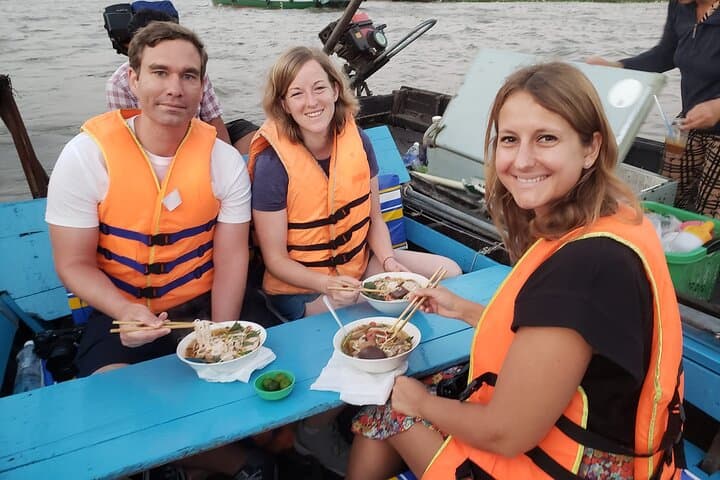 Cai Rang Floating Market Morning Cruise — Mekong Delta Day Tour photo 2