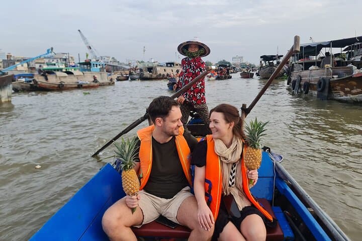 Private Mekong Delta Tour: 2-Day Floating Market, Homestay & Biking Adventure photo 4