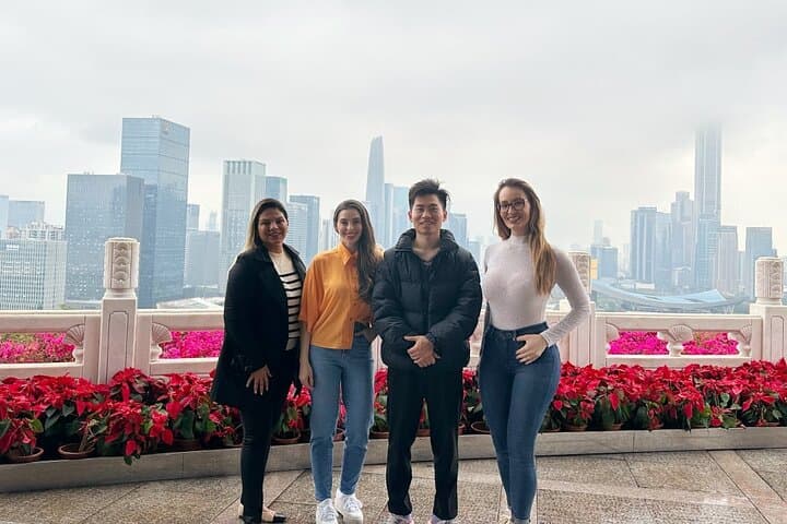 Shenzhen Private City Tour with Car Service: Futian, Huaqiangbei & Hakka Culture