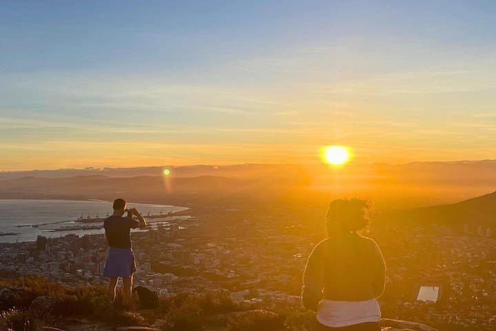 Guided Lions Head Sunrise and Sunset Hike with Hotel Pickup — Cape Town photo 3