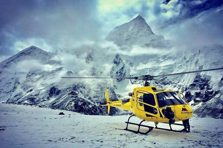 Helicopter Over Everest: Private Everest Region Charter from Kathmandu photo 2