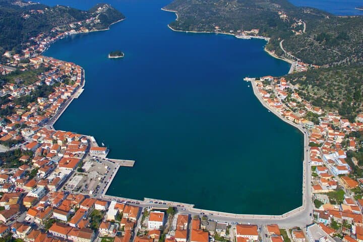 Kefalonia Full-Day Guided Tour: Myrtos, Melissani & Drogarati Highlights photo 6