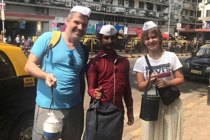 Mumbai Street Food Tour in Dadar: Local Guide to Bites & Markets photo 2