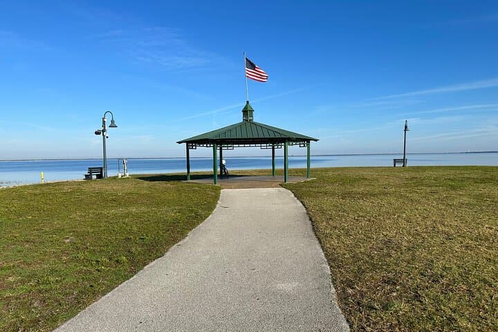 Kissimmee Lakefront Mountain Bike Tour: 2-Hour Paved Ride Along Lake Tohopekaliga photo 5