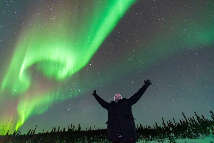 Fairbanks Northern Lights Photography Tour — Chase the Aurora from a Cozy Cabin photo 3