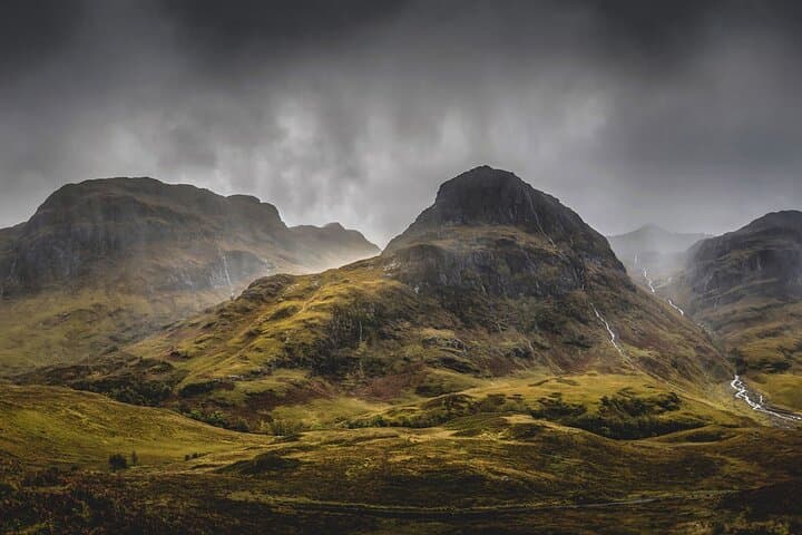 West Coast Lochs and Castles Day Tour from Edinburgh: Loch Lomond, Glencoe & Historic Fortresses photo 4