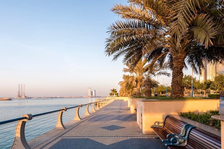 Abu Dhabi Full-Day Bus Tour: Sheikh Zayed Mosque, Heritage Village & Corniche photo 5