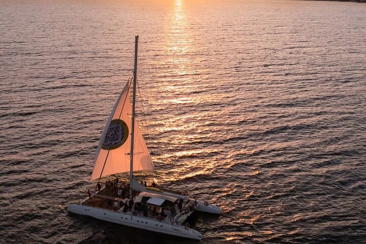 Sunset Catamaran Cruise: Champagne, Coastline & Old Nessebar Views