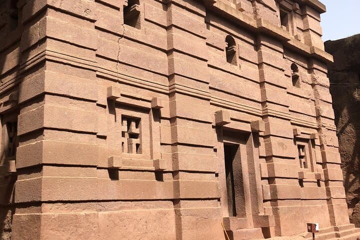Full-Day Lalibela Rock-Hewn Churches Tour: Guide to St. George and the Monolithic Churches photo 5