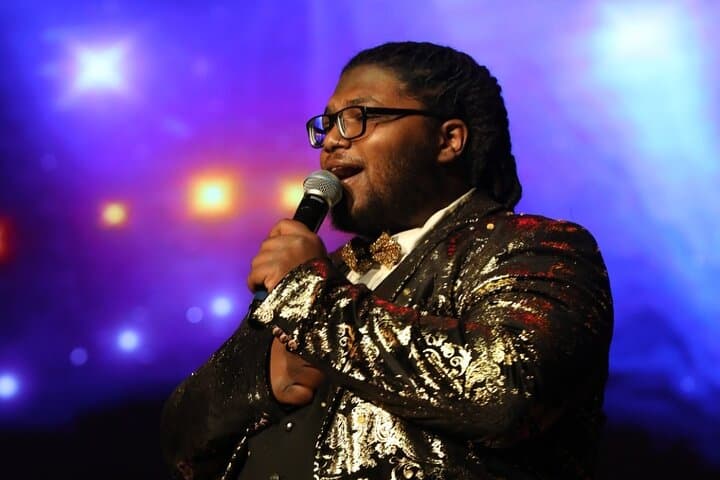 Soul of Motown at Grand Majestic Theater — Pigeon Forge Motown Tribute Show photo 2