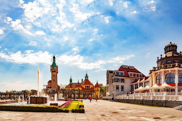 Sopot Love Walk: Private Seascape & Romantic Pier Stroll photo 2