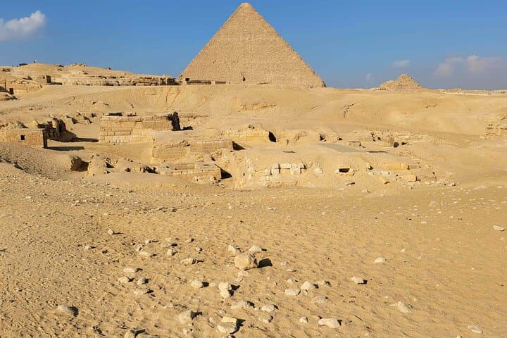 Solstice & Equinox Pyramid Meditation Retreat — Giza Mindfulness Experience photo 5