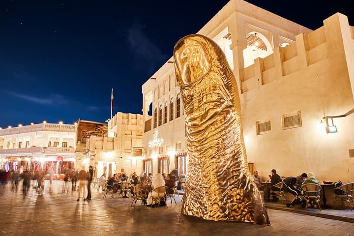 Doha by Night: Private 5-Hour Tour with Souq Waqif, Katara & Dinner