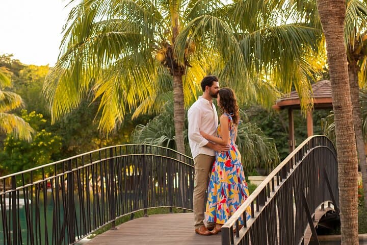 Sunset and Shore: Professional Photo Sessions in Guanacaste, Costa Rica photo 5