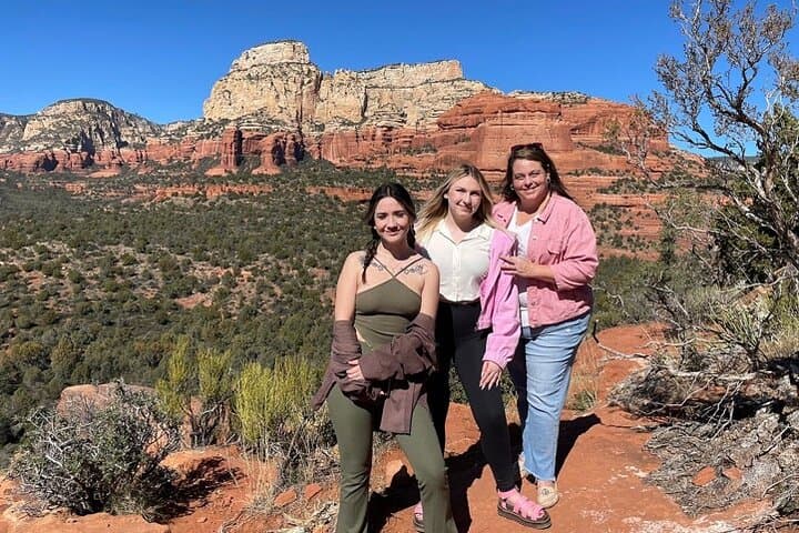 Sedona Vortex Private Tour: Connect, Meditate and Explore Red Rock Energy photo 4