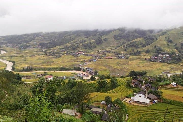 Sapa One-Day Motorbike Tour — Muong Hoa Valley, Waterfall & Herbal Baths photo 4