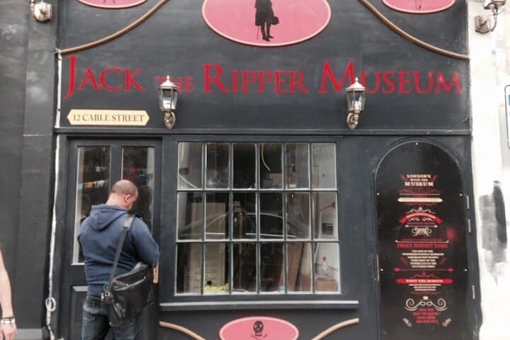 Jack the Ripper Museum and 30+ Top London Sights Walking Tour