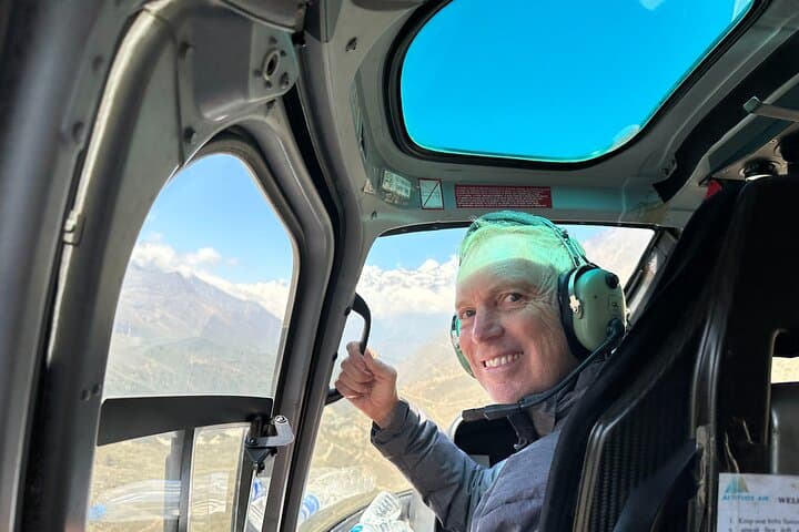 Everest Helicopter Tour from Kathmandu — Scenic Flight to Everest View Hotel photo 2