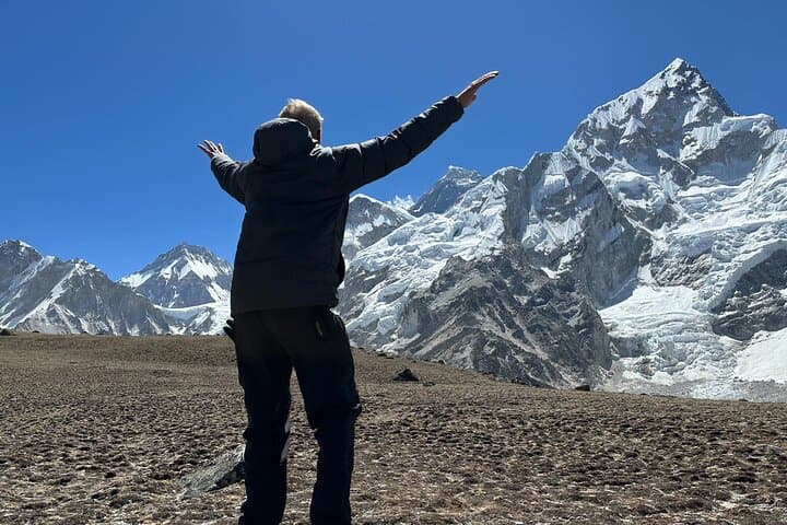 Everest Helicopter Tour from Kathmandu — Scenic Flight to Everest View Hotel photo 4