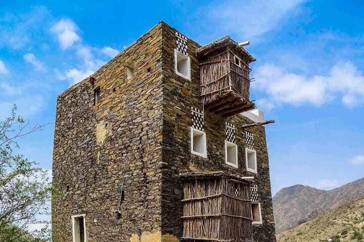 Explore Abha: A Private Day Tour of Asir Peaks, Shada Palace & Cloud Parks photo 4