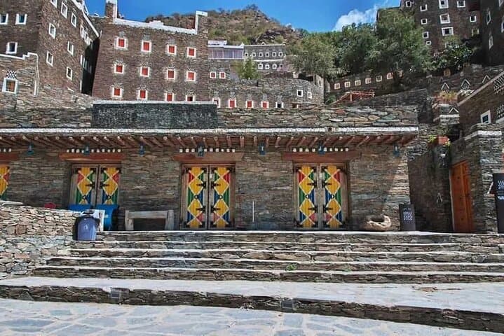 Explore Abha: A Private Day Tour of Asir Peaks, Shada Palace & Cloud Parks photo 5