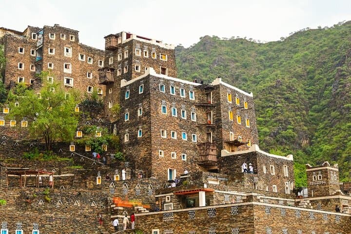Explore Abha: A Private Day Tour of Asir Peaks, Shada Palace & Cloud Parks photo 6