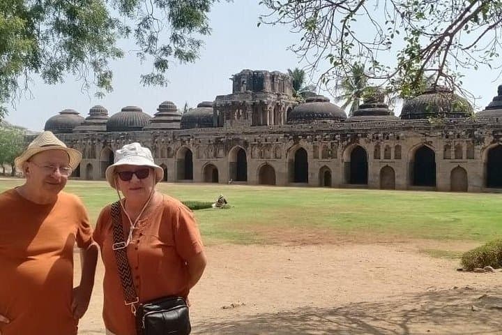 Architecture, Beaches & Hills: Bangalore to Mumbai Cultural Road Trip photo 3