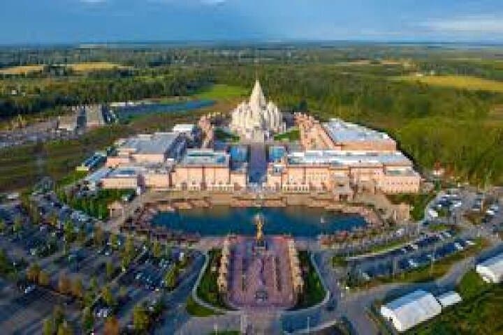 Visiting BAPS Hindu Mandir Abu Dhabi — Middle East’s Largest Traditional Stone Temple Tour