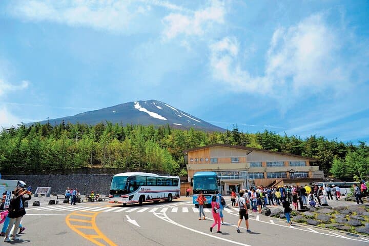 Private Customizable Tour of Mount Fuji: 10-Hour Flexible Day Trip photo 3