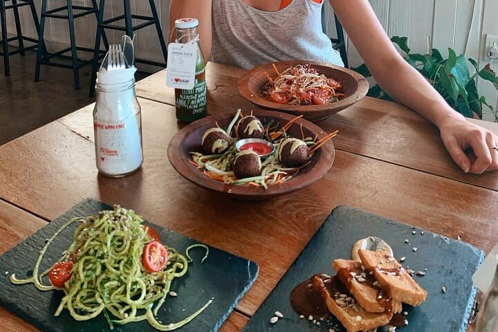 Cape Town Street Food Tour: Local Bites from Greenmarket Square to Signal Hill