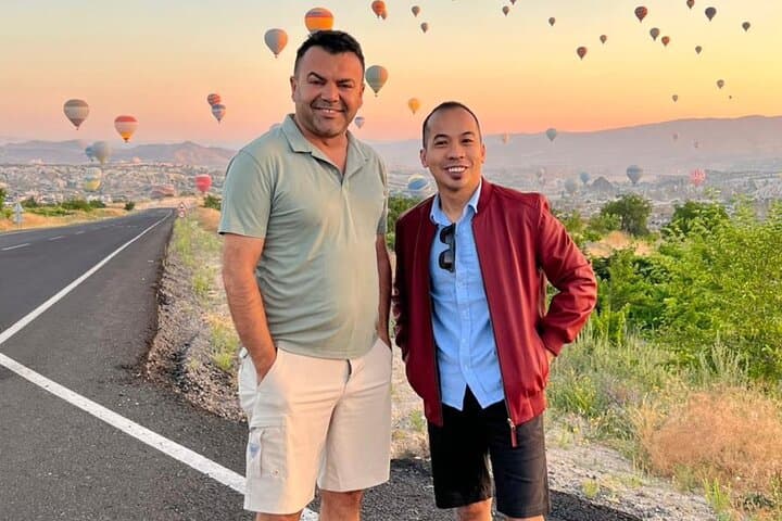 Cappadocia Sunrise Hot Air Balloon Watching Tour: Best Viewpoints & Practical Tips photo 2