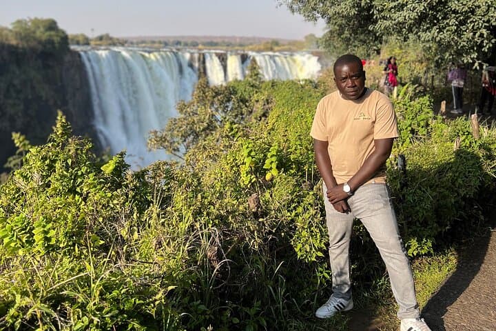 Guided Walking Tour to Victoria Falls (Zimbabwe) — 3-Hour Rainforest, Mist & Big Tree photo 5