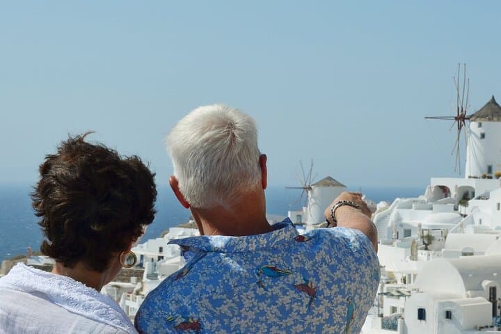 Enchanting Santorini: A Journey Through History and Scenery photo 3