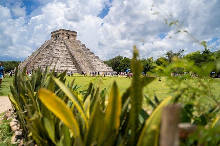 Private Yucatan Treasures: Chichen-Itza, Cenote Swim & Izamal Day Tour from Mérida photo 3