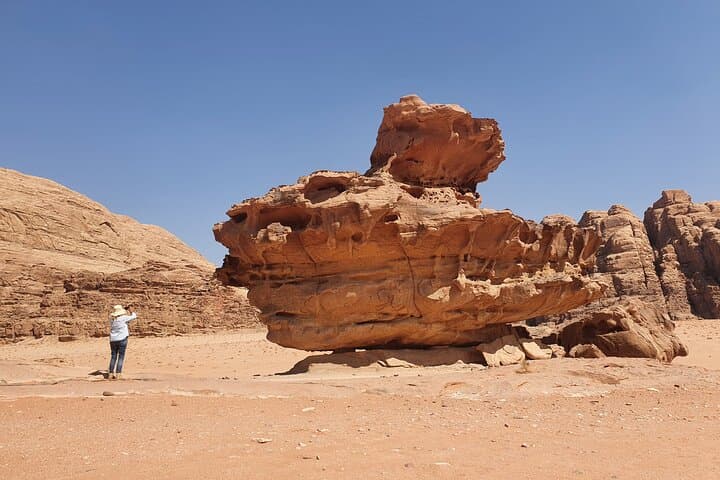 Sunset Jeep Tour Wadi Rum: Half-Day 4WD Adventure & Sandboarding