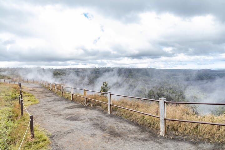 Exploring Kilauea Volcano: A Private Guided Tour Through Hawai’i Volcanoes National Park photo 4