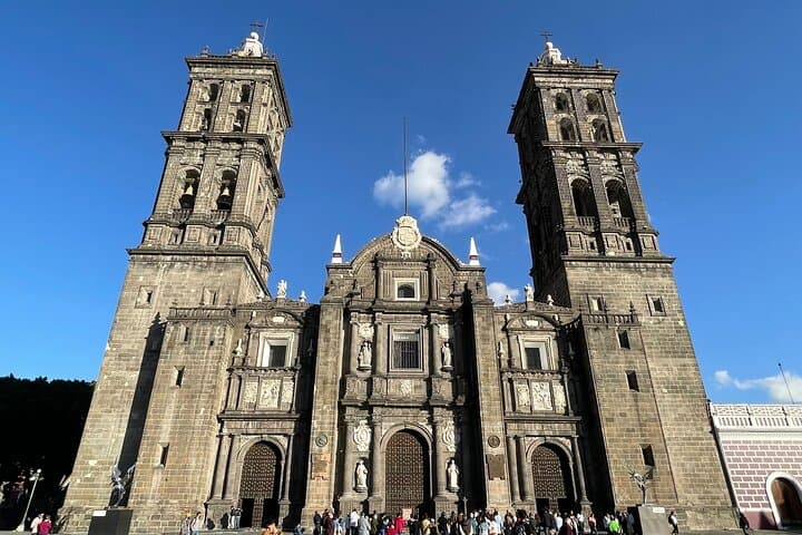 Puebla, Cholula & Tonantzintla Day Tour — Colonial Streets, Pyramid Views & Baroque Churches photo 3