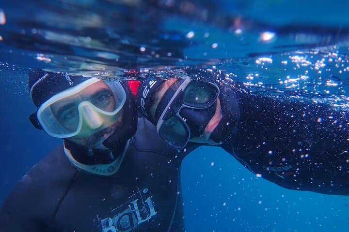 Snorkel Secret Caves and Hidden Beaches in Alvor: Marine Biologist-Led Half-Day Tour photo 3