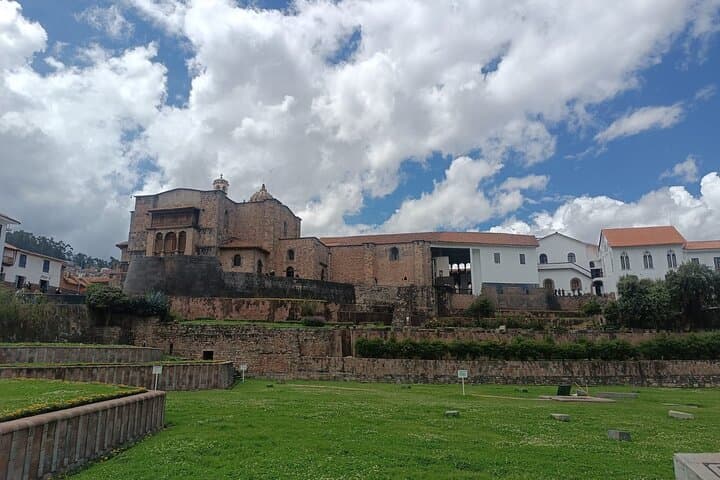Private Transfer from Cusco Airport to Hotels — Fast, Local Arrival photo 4