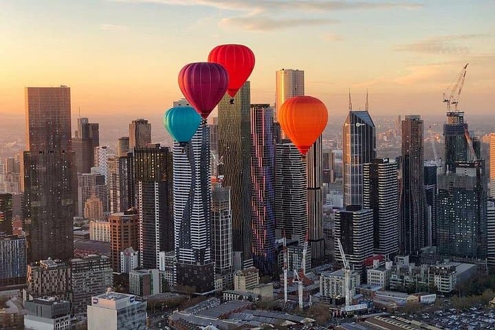 Sunrise Balloon Flight Over Melbourne — Dawn Skyline Hot Air Balloon Tour