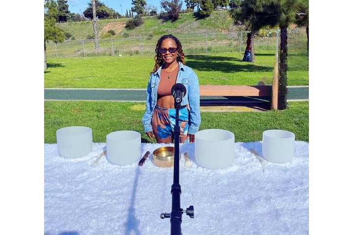 Outdoor Sound Bath in Los Angeles: 1-Hour Crystal Bowl Relaxation in Nature